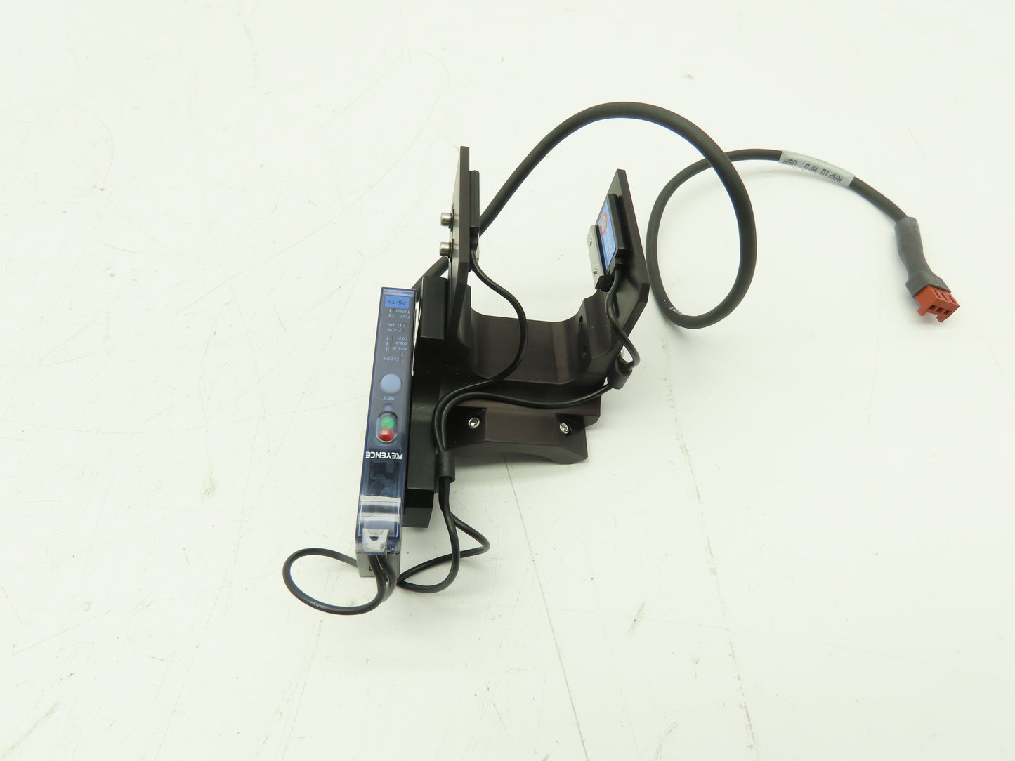 Keyence PS-T1 One-Touch Cal. Separate Amplifier Photoelectric Sensor W/ PS-56T