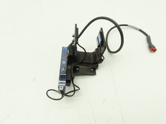 Keyence PS-T1 One-Touch Cal. Separate Amplifier Photoelectric Sensor W/ PS-56T