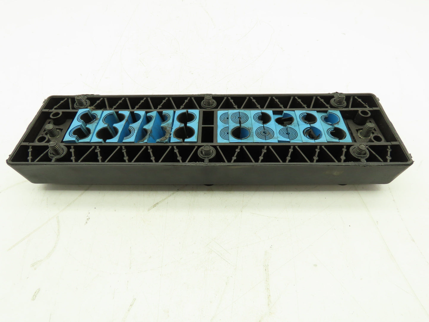 Roxtec EzEntry 24/24 Cable Pipe Seal 24-Hole Cable Entry 0.13"- 0.65" Dia