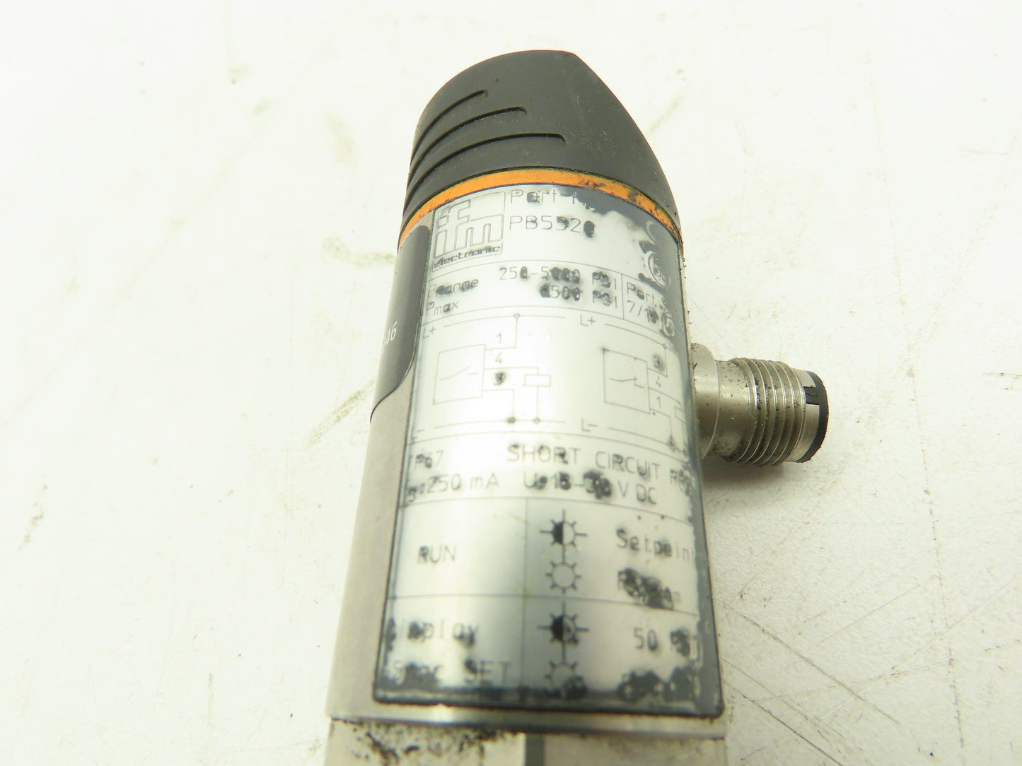 IFM Efector PB5320 Pressure Sensor 5000 PSI
