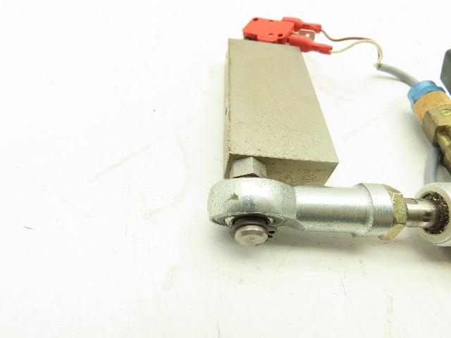 Festo DSNU-25-25P-A Pneumatic Cylinder Assembly 25mm Stroke 24VDC Solenoid