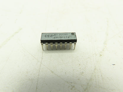 Delco DM233 Audio/Video DIP IC 16-Pin Integrated Circuit 72342466  LOT OF 20
