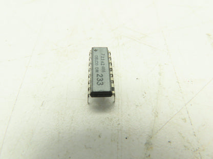 Delco DM233 Audio/Video DIP IC 16-Pin Integrated Circuit 72342466  LOT OF 30