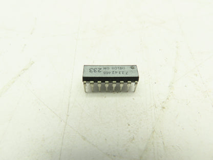 Delco DM233 Audio/Video DIP IC 16-Pin Integrated Circuit 72342466  LOT OF 30