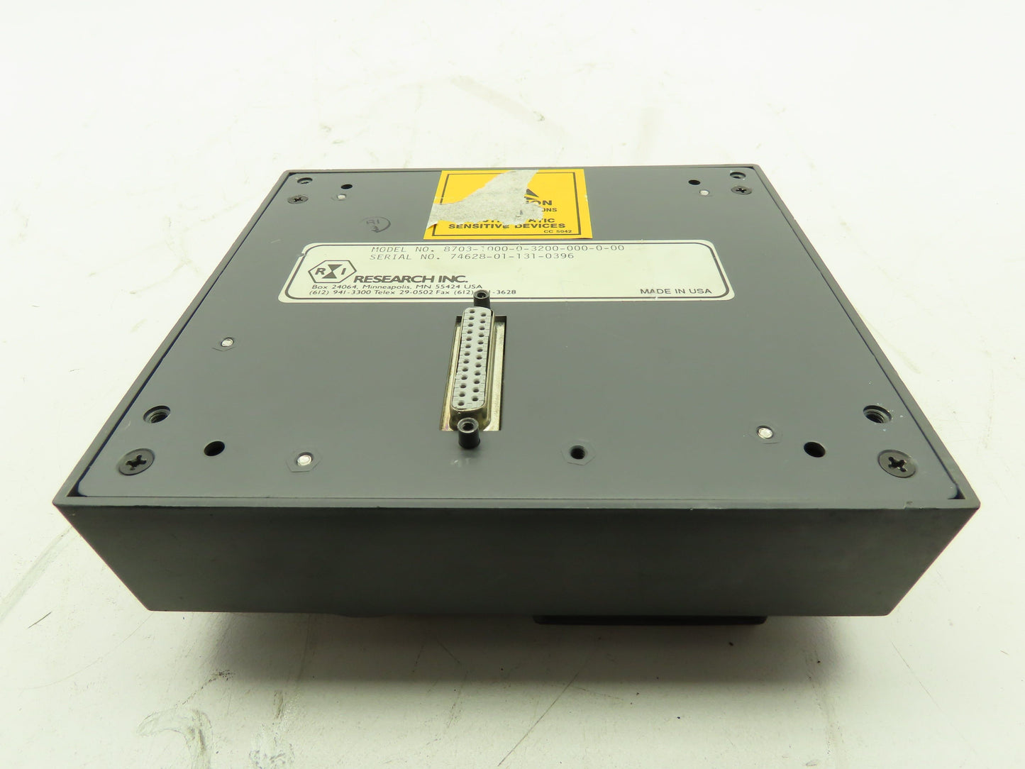 Research Inc 8703-1000-0-3200 Dimension II Data Logger Controller Display