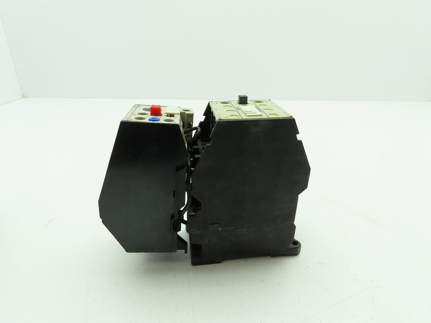 Siemens 3TB4210-0A Contactor 3-Pole 120V Coil 30A Sz 0 w/Overload  LOT OF 2