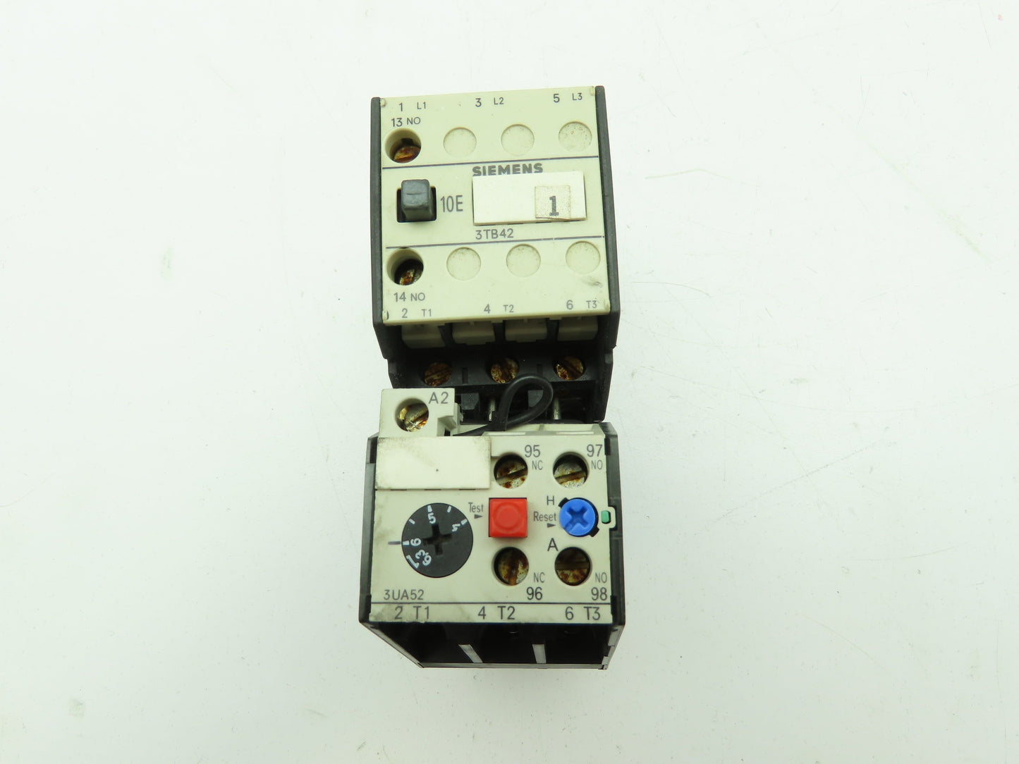 Siemens 3TB4210-0A Contactor 3-Pole 120V Coil 30A Sz 0 w/Overload  LOT OF 2