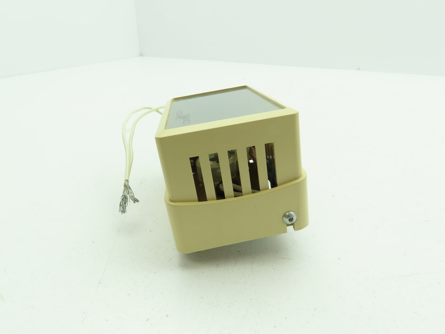 Johnson Controls TE1800-1101-8710 Room Temperature Sensing Element Sensor TE1800