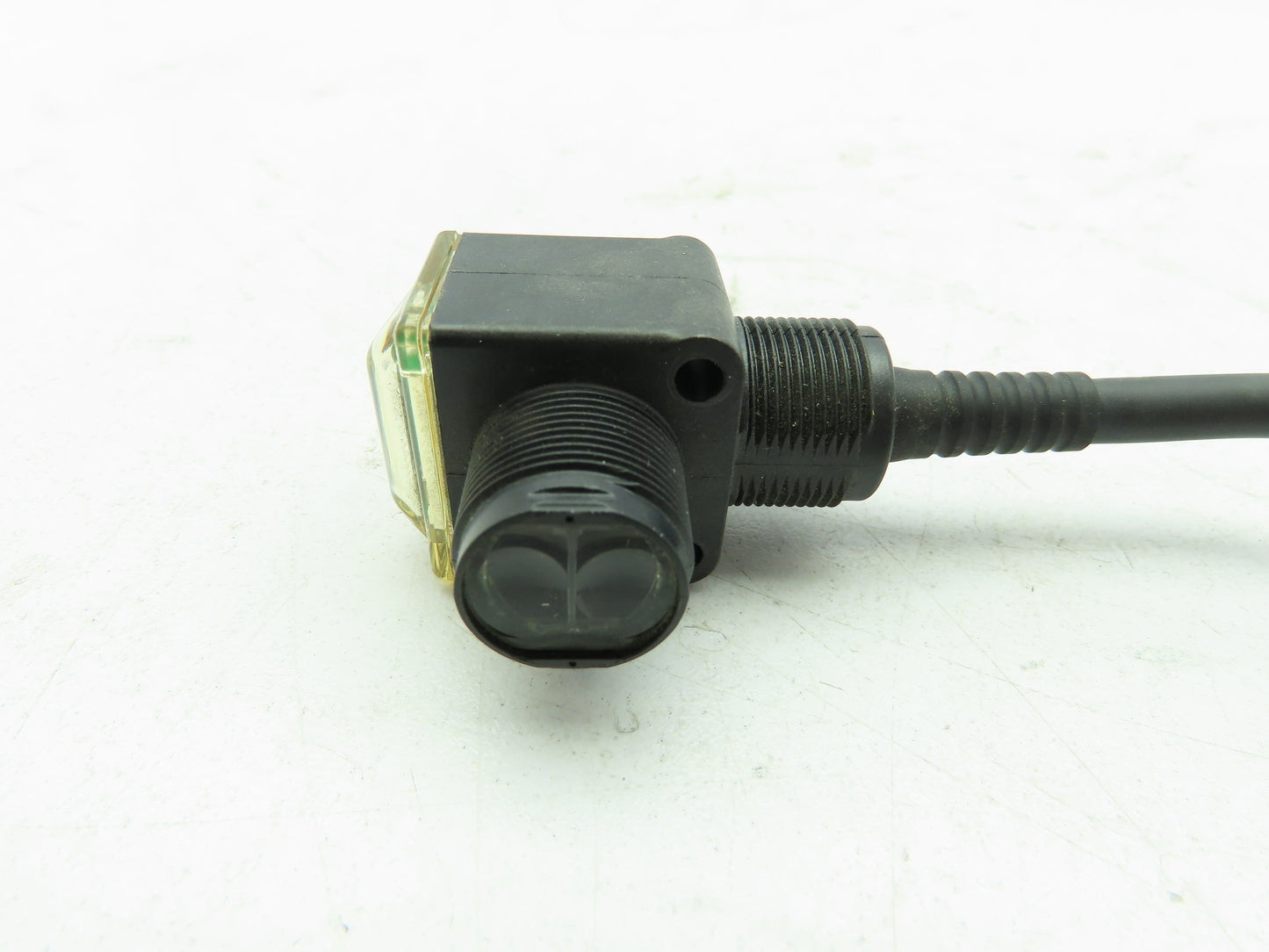 Allen Bradley 42EF-E1EZB-A2 RightSight Beam Transmitter Sensor Ser B  LOT OF 2