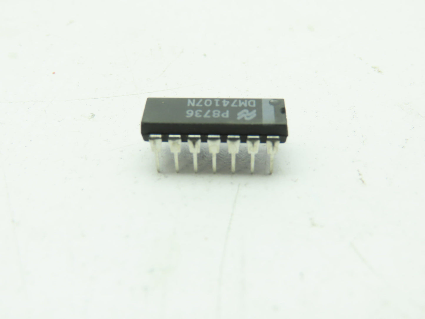 NSC DM74107N Semiconductor Flip Flop Dual DIP J/K Type 14 Pin Chip LOT OF 90