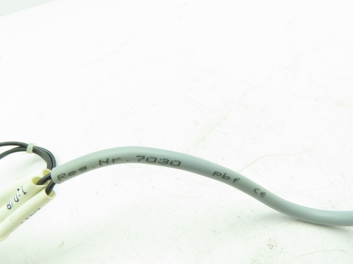 SICK MHT1-N122 Photoelectric Proximity Sensor Switch 10-30 VDC  LOT OF 2