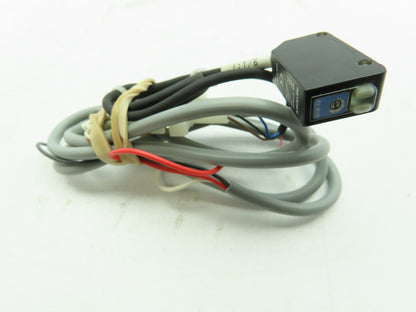 Keyence PZ-M11P Photoelectric Sensor 12-24 VDC