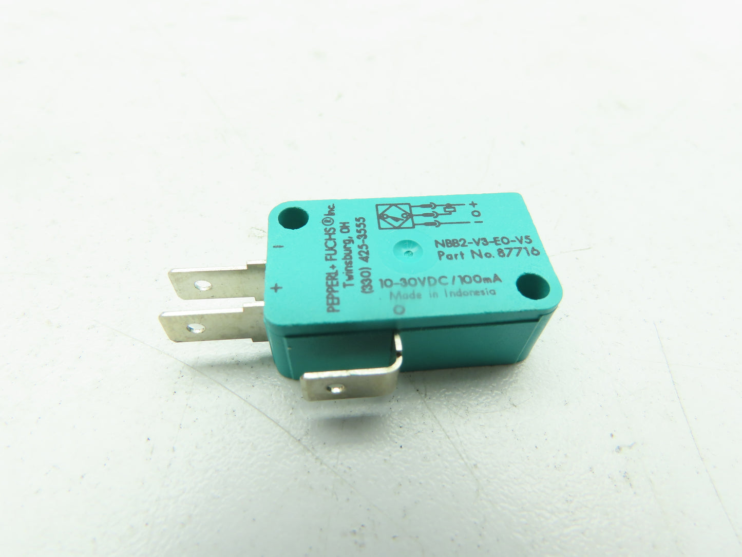 Pepperl+Fuchs NBB2-V3-EO-V5 Inductive Proximity Sensor 10-30 VDC PNP-NO