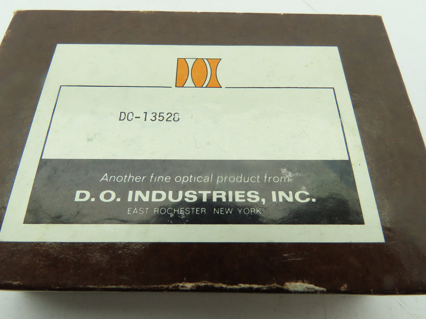 DO Industries D0-13528 Camera Zoom 135mm Lens Focal C Adaptor Japan