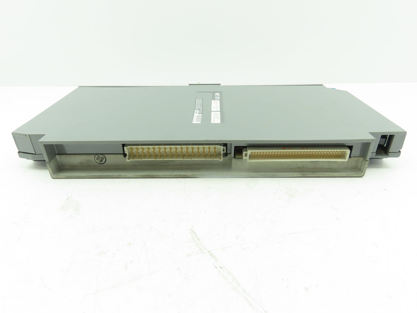 Johnson Controls Metasys NU-XRE101-0  I/O Module 8 Input/Output 125 VAC  XRE101