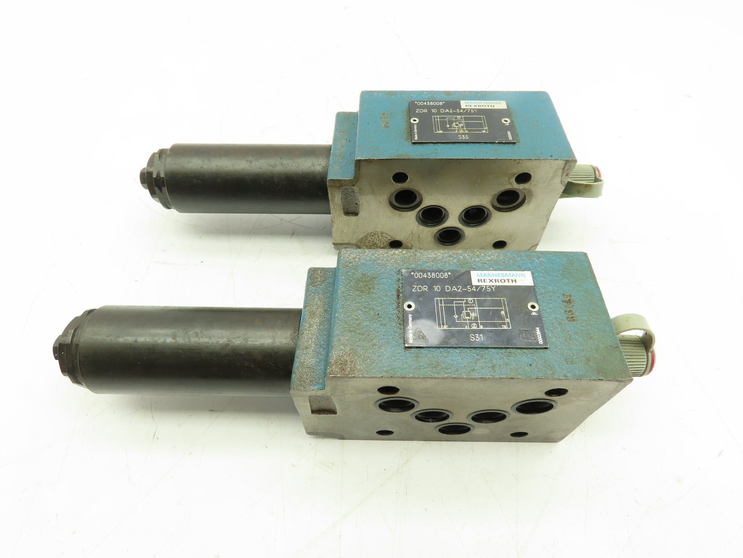 Rexroth ZDR 10 DA2-54-/75Y Hydraulic Pressure Reducing Valve Lot Of 2