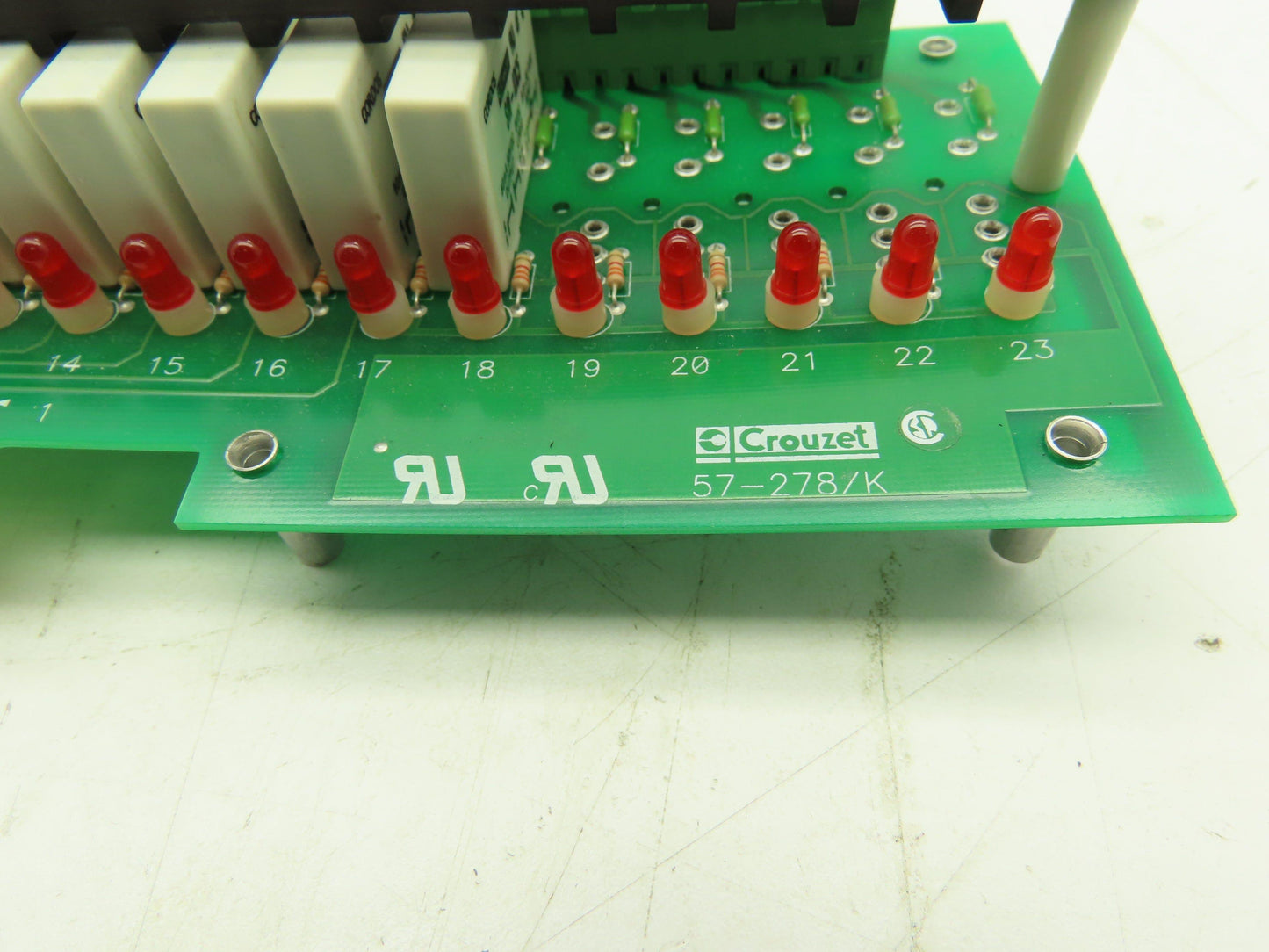 Crouzet Gordos PB-24SM-B Digital I/O Relay Module 24-Slot Rack Board 57-278/K