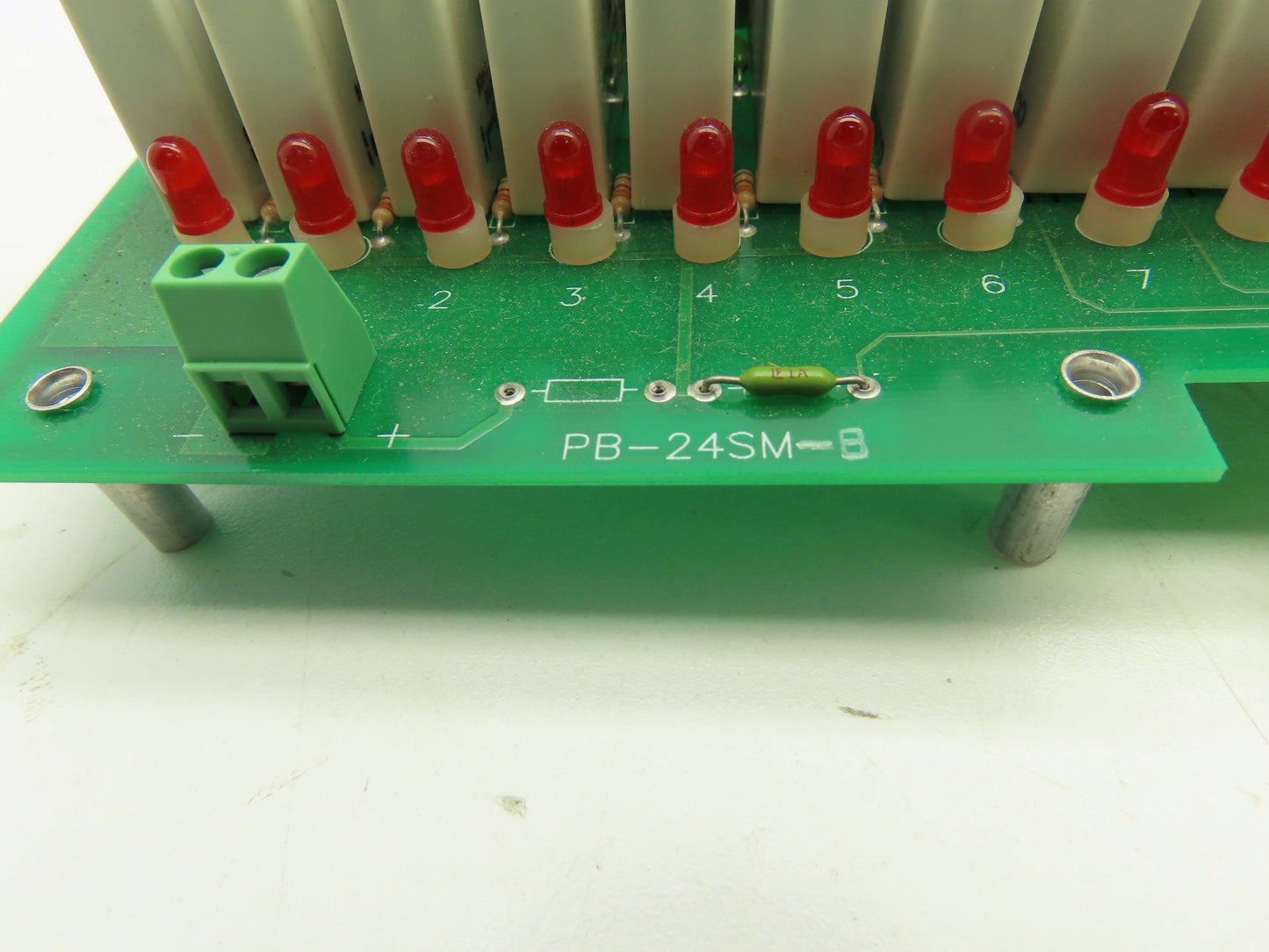 Crouzet Gordos PB-24SM-B Digital I/O Relay Module 24-Slot Rack Board 57-278/K