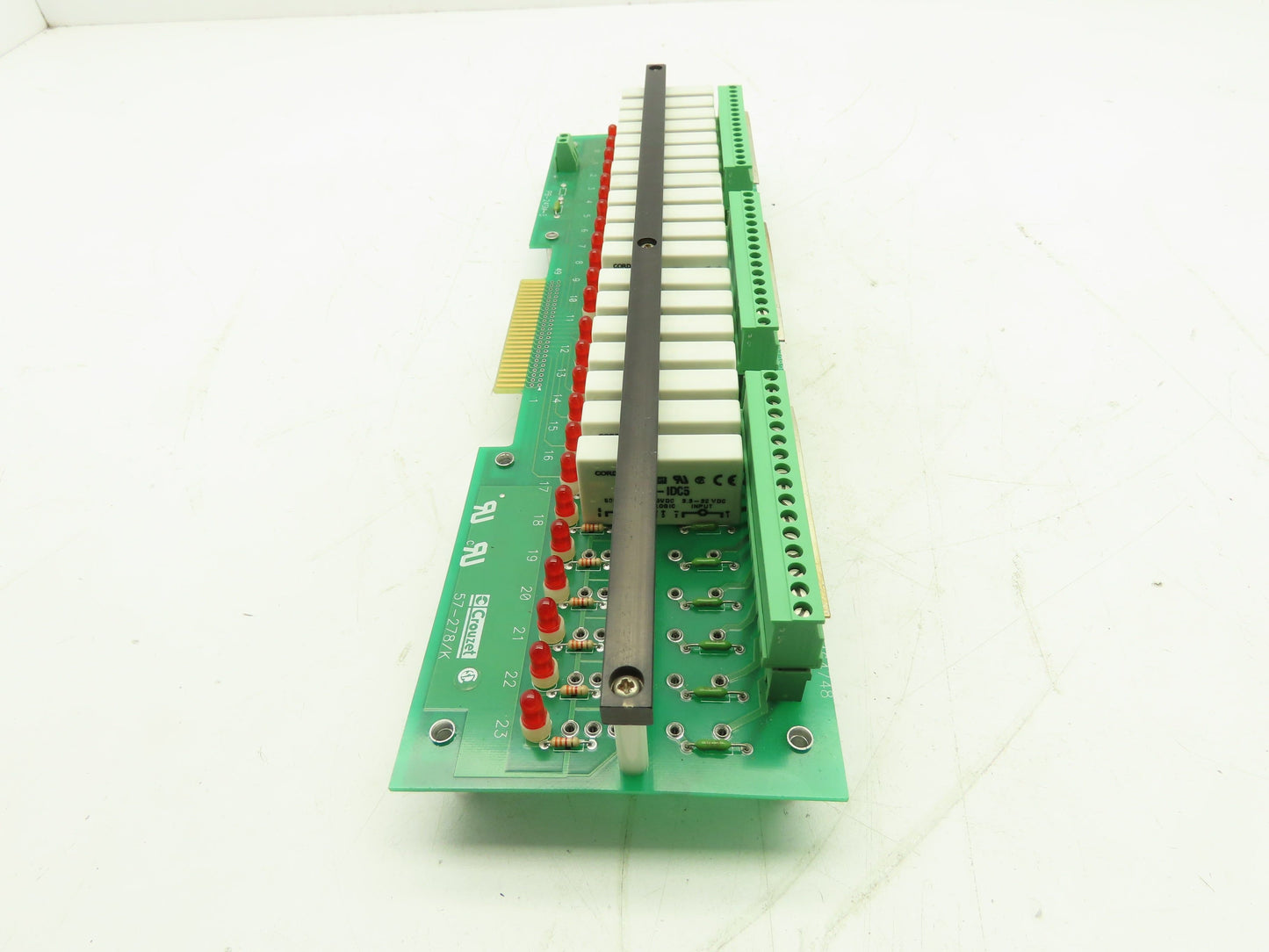 Crouzet Gordos PB-24SM-B Digital I/O Relay Module 24-Slot Rack Board 57-278/K