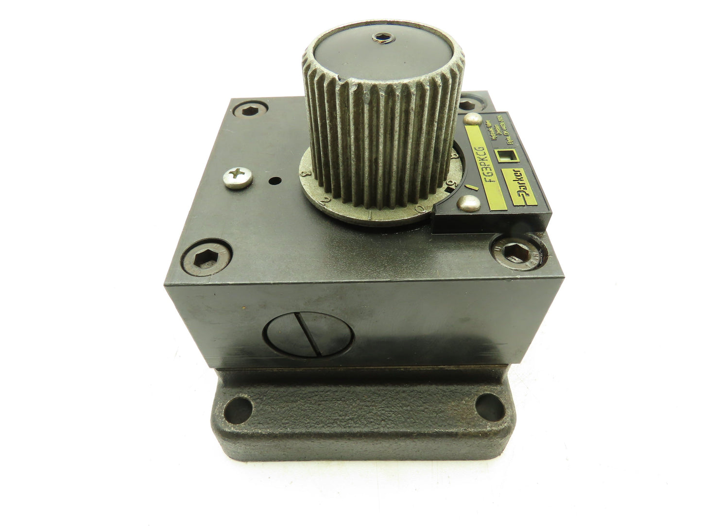 Parker FG3PKCG Hydraulic Flow Control Valve Base Mount 3/4 JIC