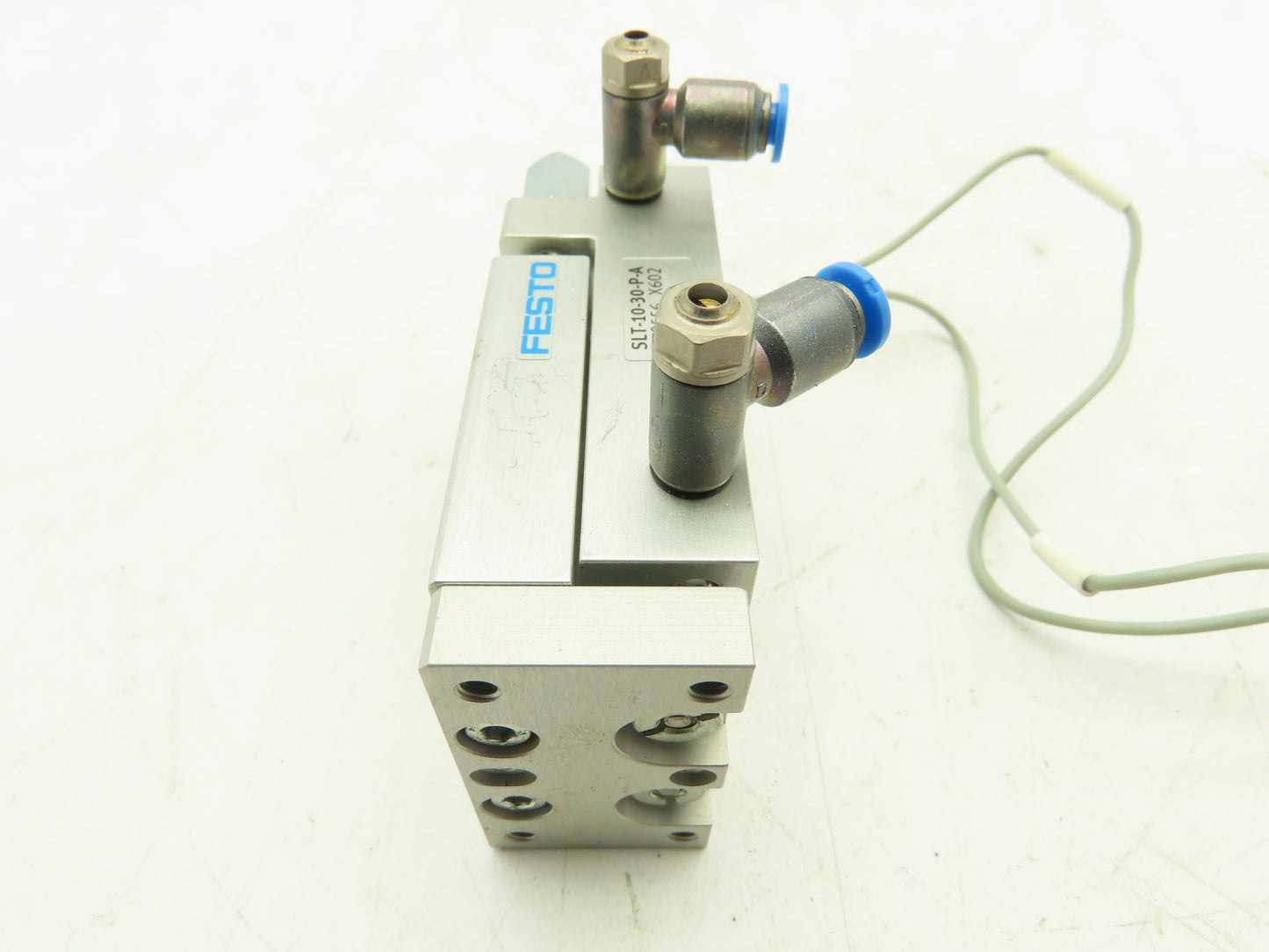 FESTO SLT-10-30-P-A Pneumatic Mini Slide Guide Cylinder 10mm Piston 30mm Stroke