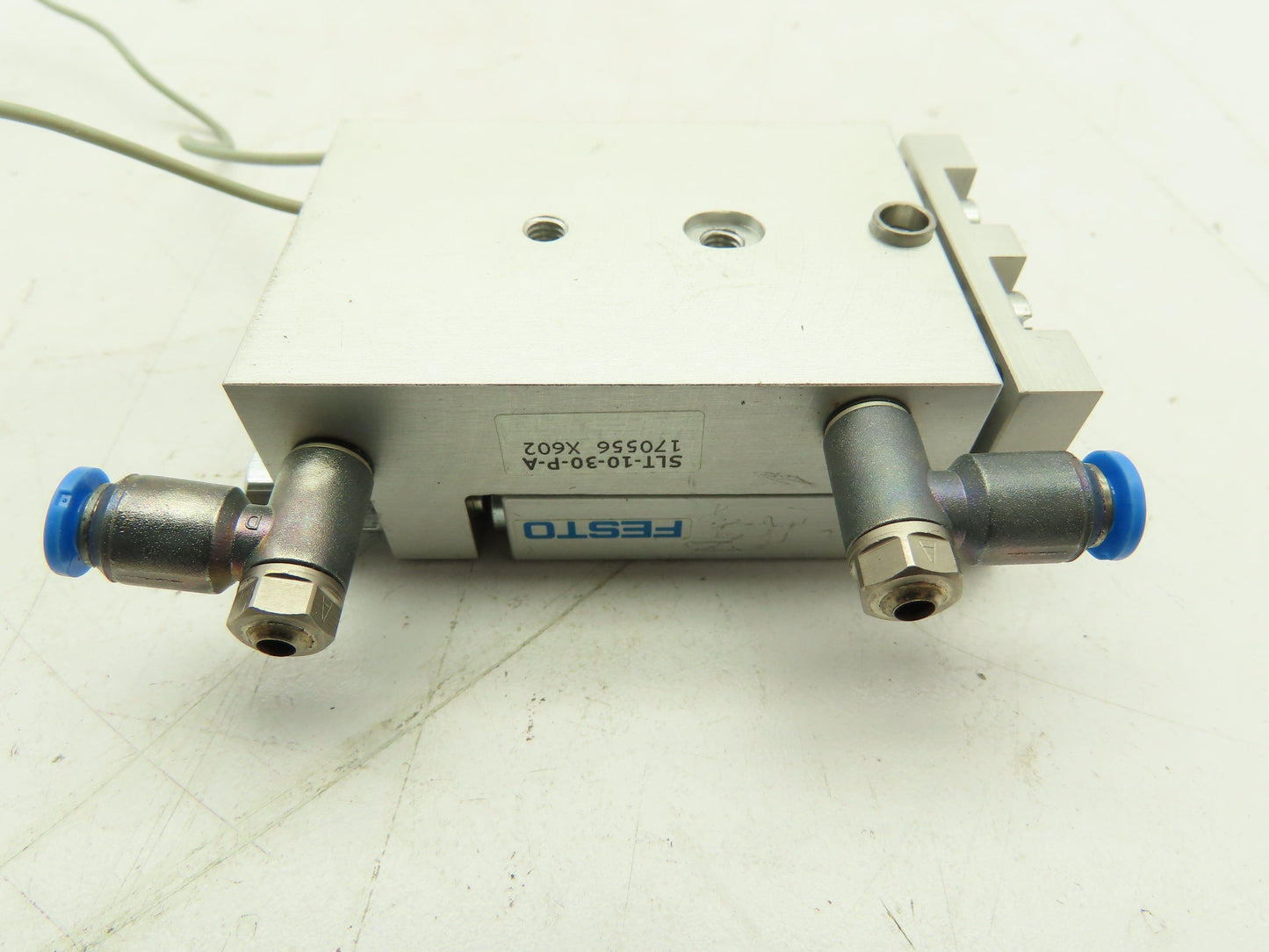 FESTO SLT-10-30-P-A Pneumatic Mini Slide Guide Cylinder 10mm Piston 30mm Stroke