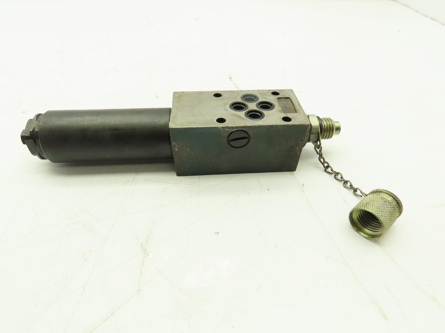 Rexroth ZDR 6 DA2-43/75YM Hydraulic Pressure Reducing Valve