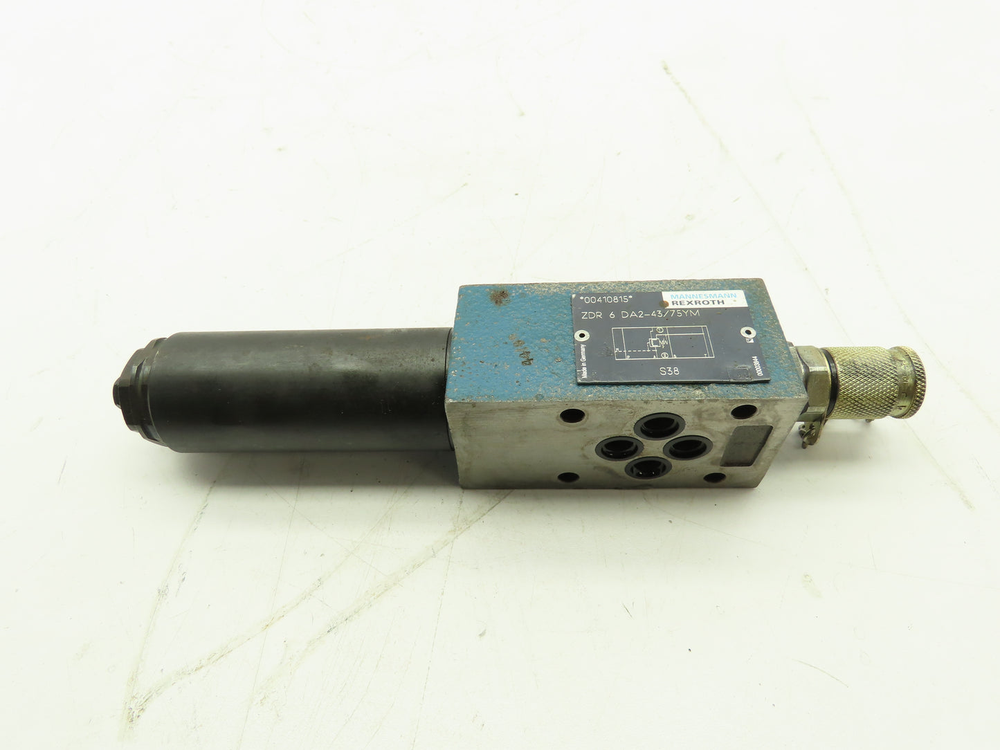 Rexroth ZDR 6 DA2-43/75YM Hydraulic Pressure Reducing Valve