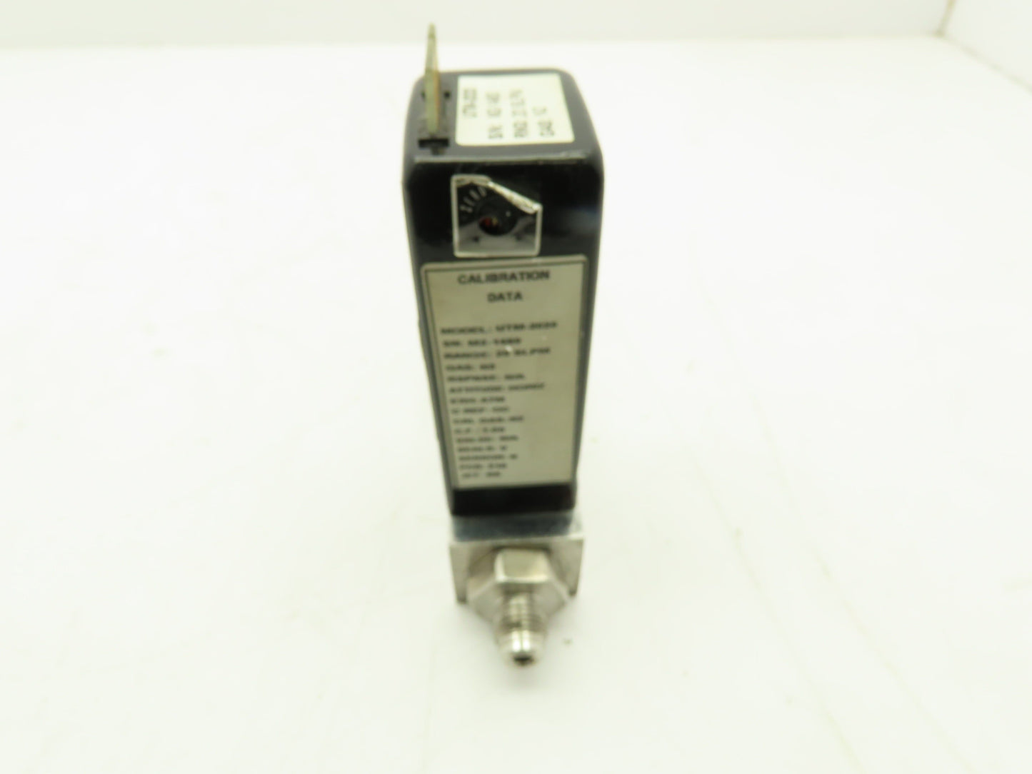 Unit UTM-2020 Mass Flow Controller N2 Gas 20 SLPM Card Edge 500 PSI