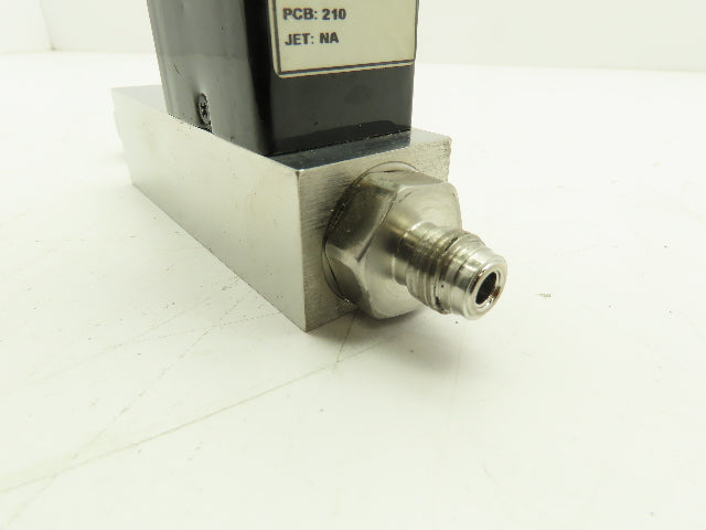 Unit UTM-2020 Mass Flow Controller N2 Gas 20 SLPM Card Edge 500 PSI