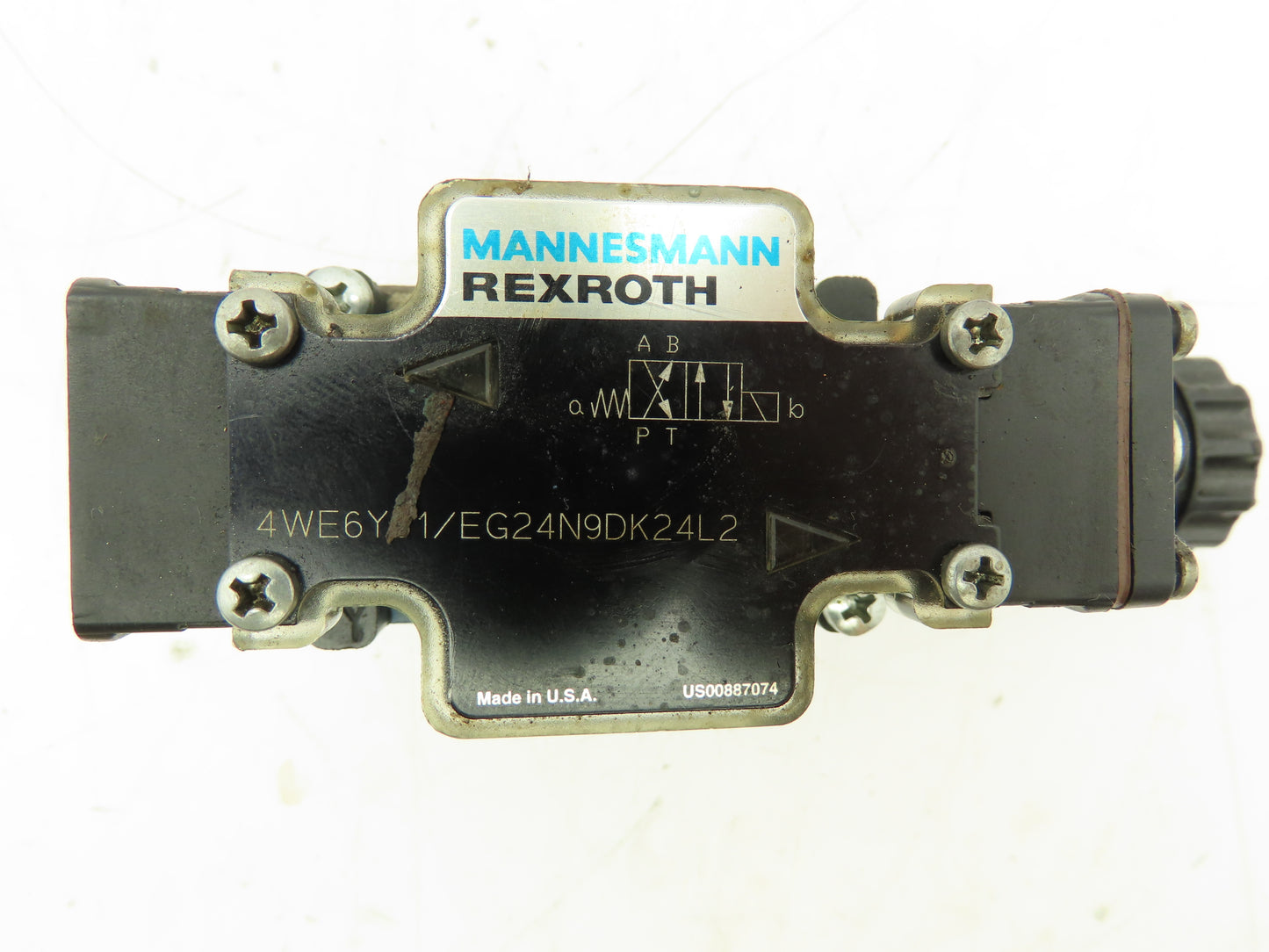 Rexroth 4WE6Y61/EG24N9DK24L2 Hydraulic Solenoid Valve 24VDC