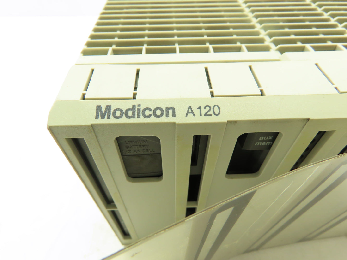 Modicon PC-A984-145 Programmable CPU Control Input/Output A120 Card Rack