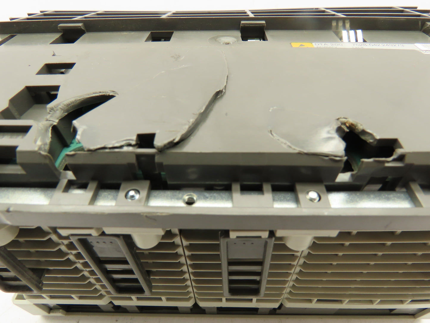 Modicon PC-A984-145 Programmable CPU Control Input/Output A120 Card Rack