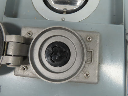Syndevco 4335-100 Interlock Disconnect 480/575V Dual Plug 100 Amp Breaker Switch
