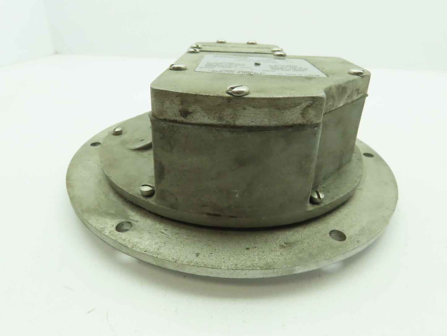 Dwyer PFD16A Proximity Level Control Switch 15A 480V NEMA 4X Enclosure