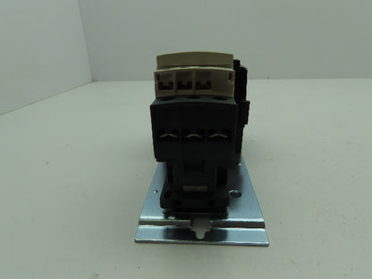 Square D T36CN138G7S Motor Logic 3-Pole Sz 1 Open Starter 120V Coil  SSOLR 00B