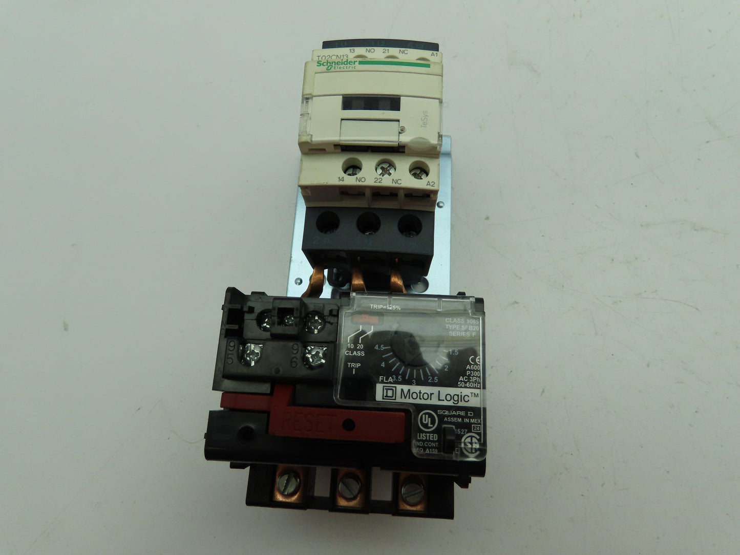 Square D T36CN138G7S Motor Logic 3-Pole Sz 1 Open Starter 120V Coil  SSOLR 00B