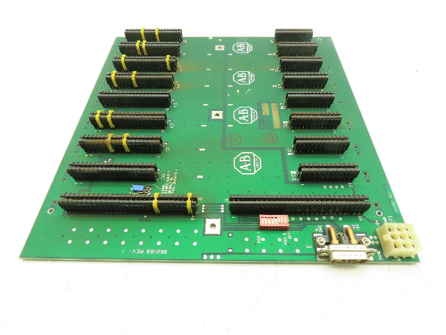 Allen Bradley 960188-01FT11 Chassis Circuit Board for 8-Slot Rack 960188 REV-1