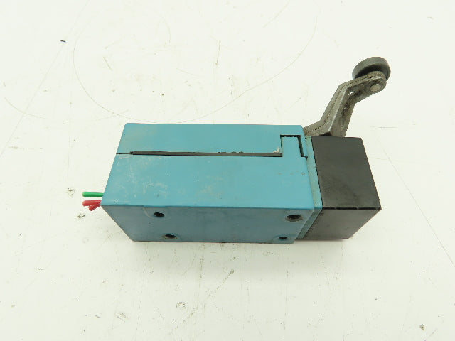 Micro Switch LSQA6B134 Heavy Duty Limit Switch w/Lever Arm 3/4 Roller 600V