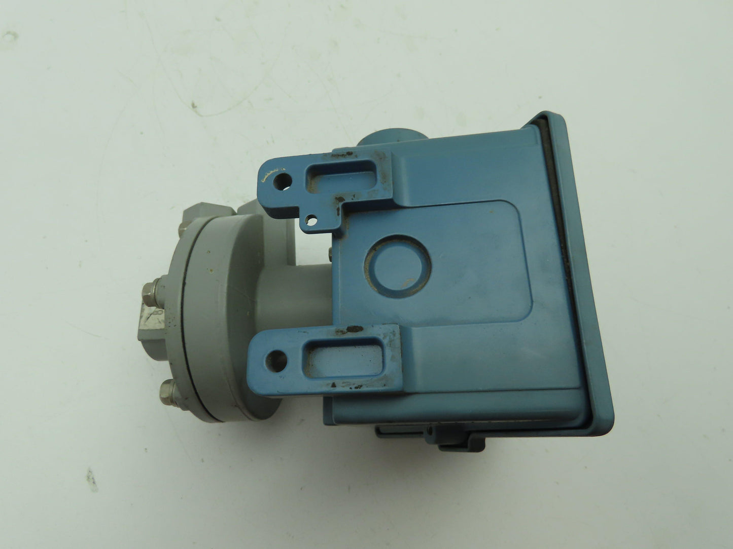 UE United Electric J402K-455 Differential Pressure Switch 5-80" WCD 225PSI 480V