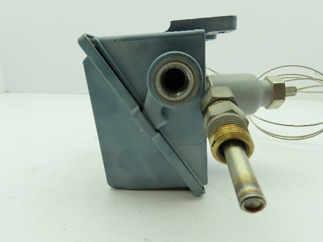 UE United Electric E400-3BS Temperature Switch CC2  100-400F SPDT Bulb Sensor