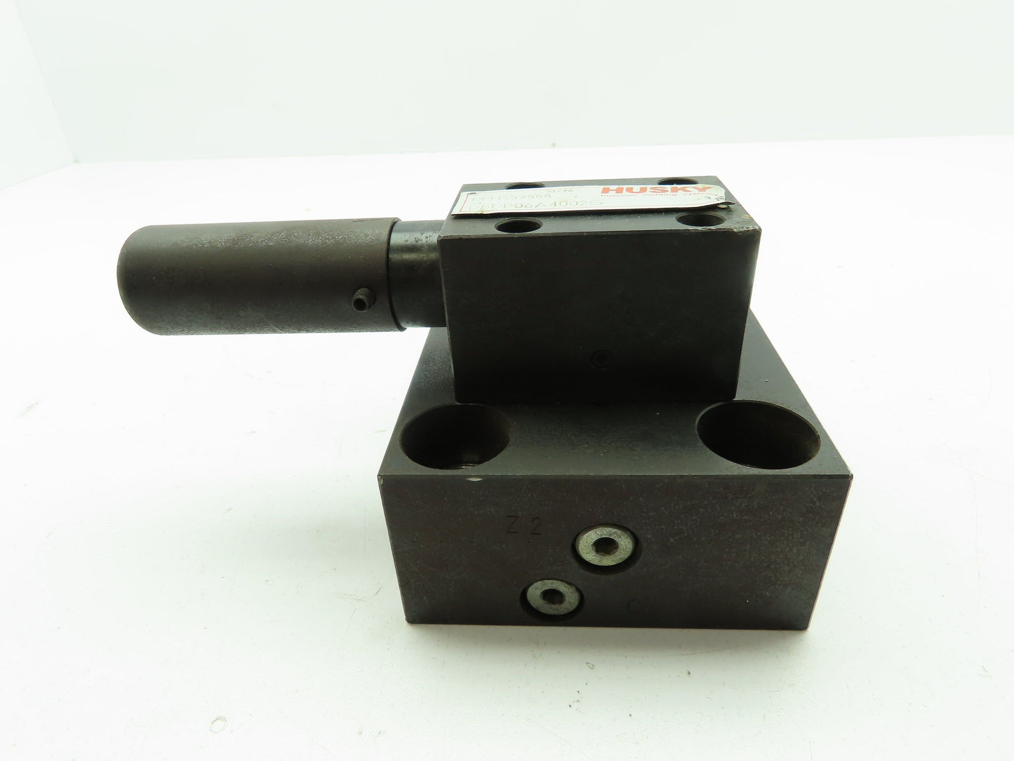 Husky Hydraulic Cartridge Valve CCE Sz 32 Cover Block  Relief/ Check Valve