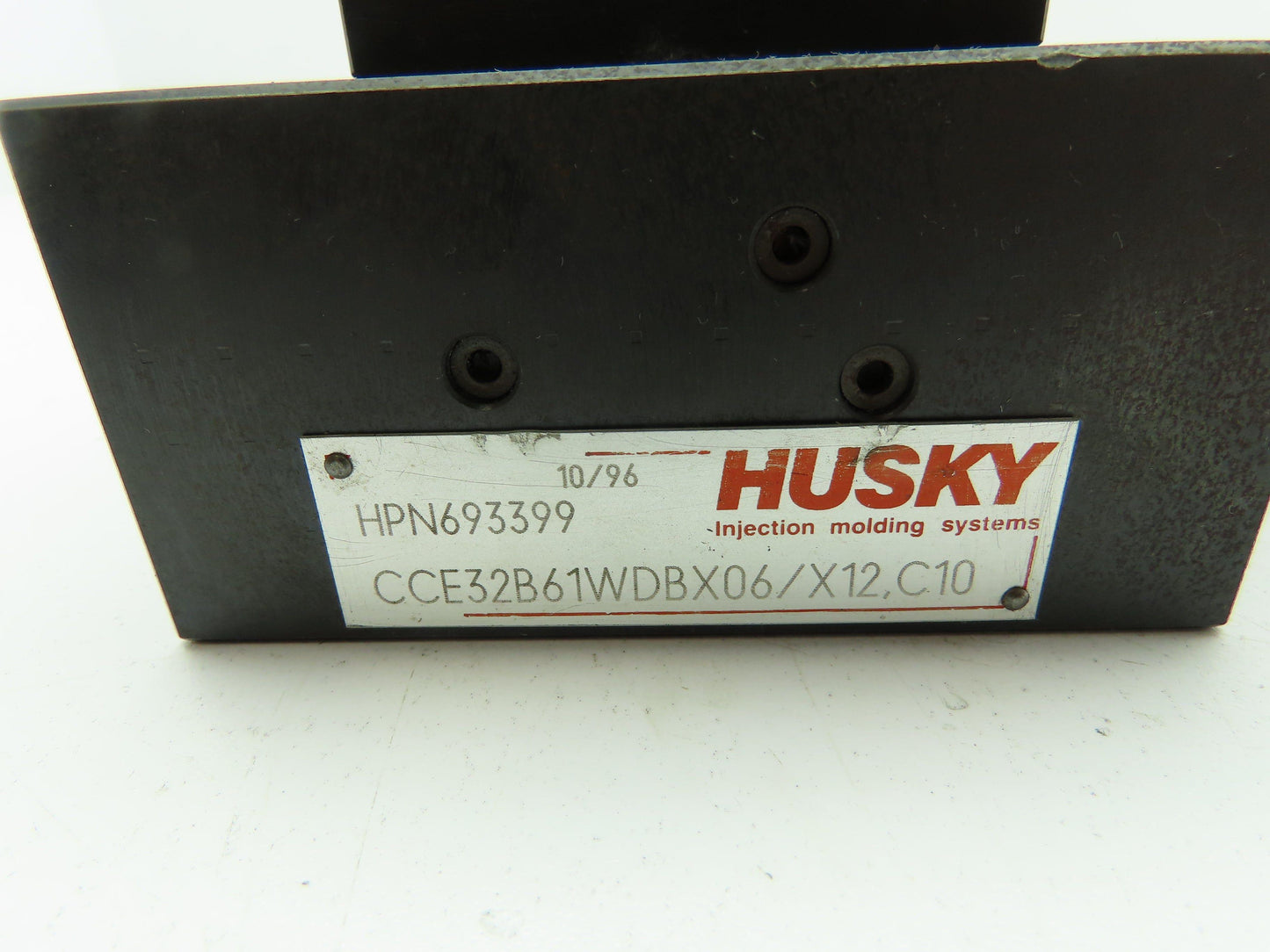 Husky Hydraulic Cartridge Valve CCE Sz 32 Cover Block  Relief/ Check Valve