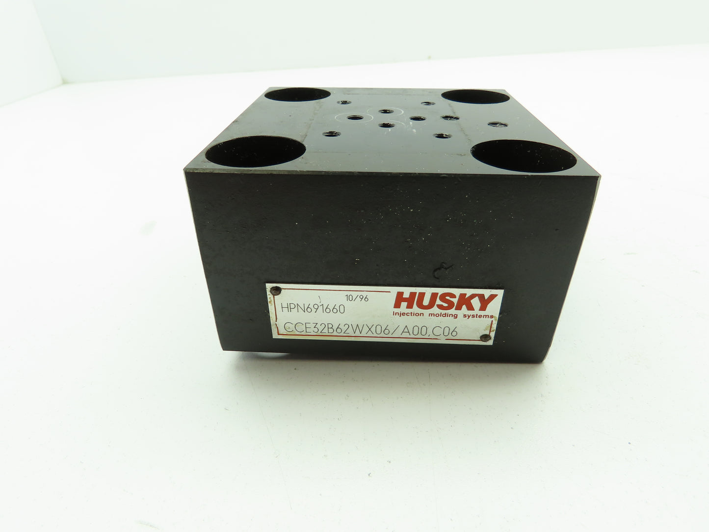 Husky CCE32B62WX06/A00.C06 Hydraulic Cartridge Valve Cover Block CCE Sz 32