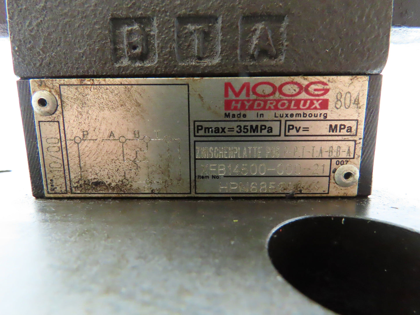 MOOG CCE50C11WX06  Hydraulic Proportional Cartridge Solenoid Valve 2-Way  Sz 50