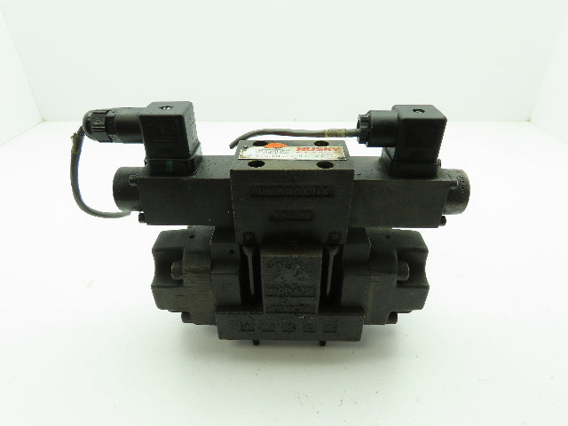 Husky Hydraulic Directional Proportional Double Solenoid Control Valve HPN676773