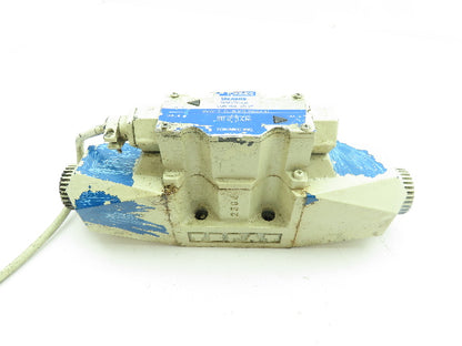 DG4V-5-2C-M-P7L-H-6-30 Vickers Hydraulic Directional Control Solenoid Valve 24V