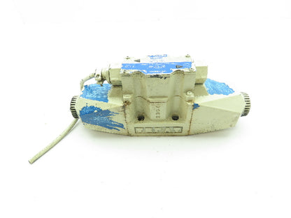 DG4V-5-2C-M-P7L-H-6-30 Vickers Hydraulic Directional Control Solenoid Valve 24V