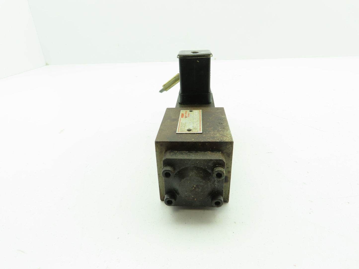 Husky Hydrolux ZWE42P06B03BOBN Hydraulic Directional Control Solenoid Valve 24V