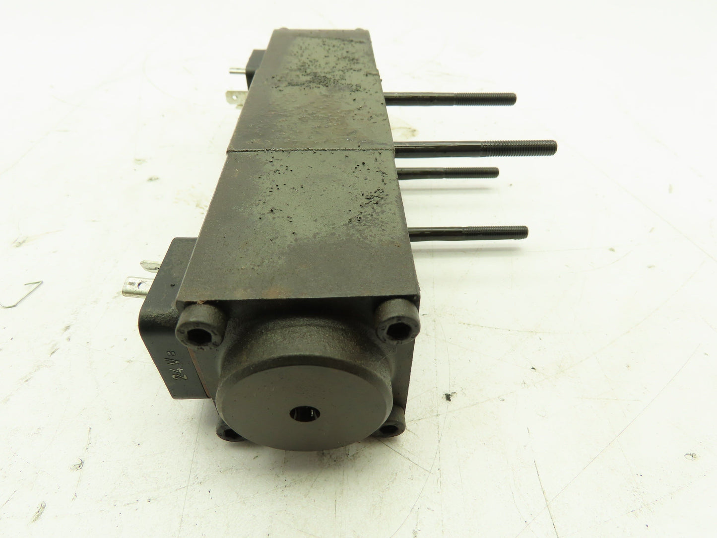 Wandfluh Hydraulik AM4D61 Hydraulic Valve with 24 Vdc Coils